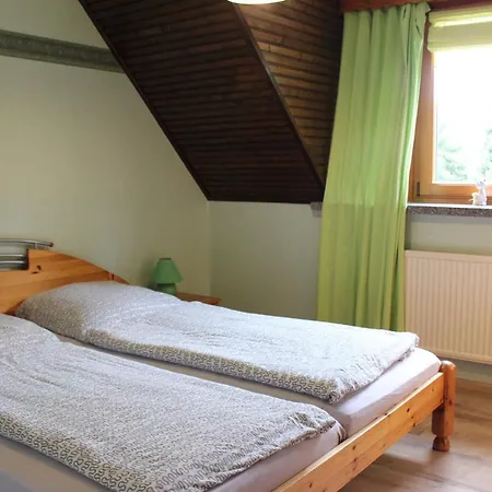 Direkt Am Und Rodelhang Appartement Oberwiesenthal