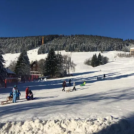 Direkt Am Und Rodelhang